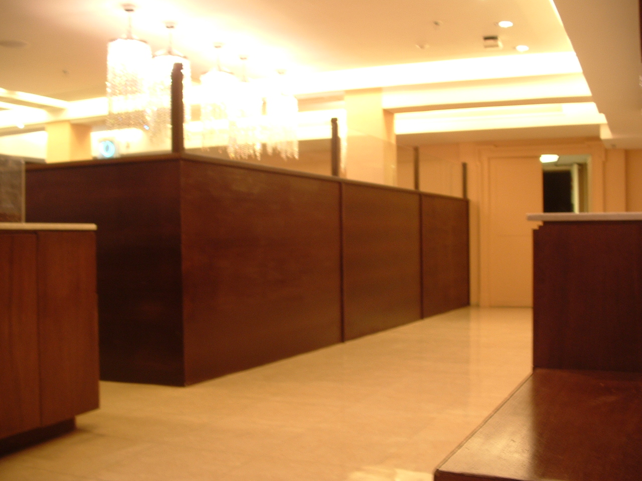 Elgin-avenue-and-Harrods-chocolate-bar-001