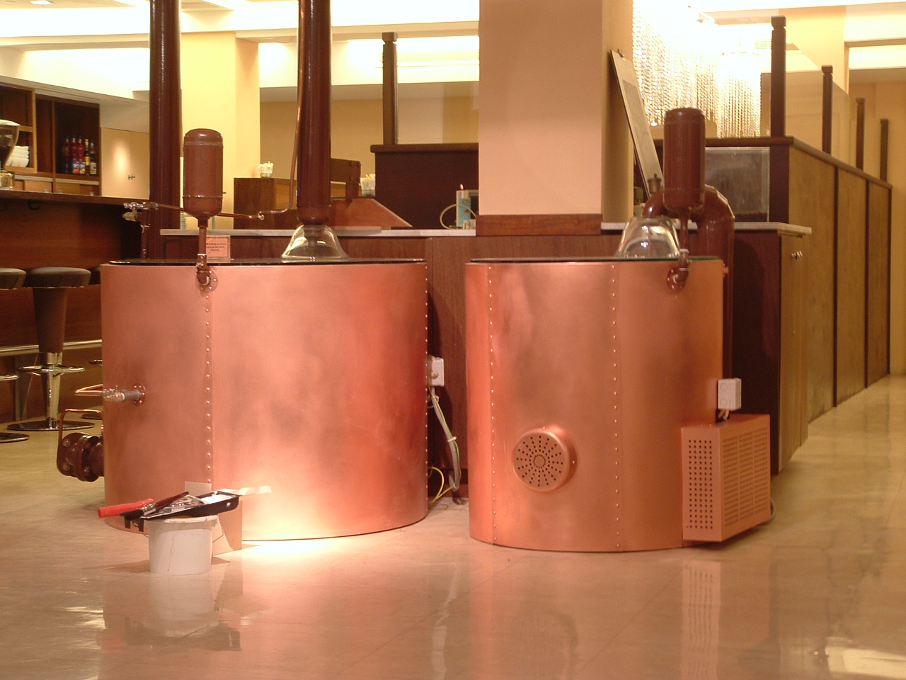 Elgin-avenue-and-Harrods-chocolate-bar-005