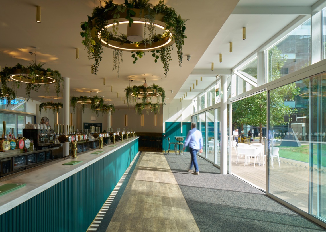 oasis-bar-canary-wharf-8